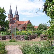 Hochzeitslocation - Kloster Jerichow und Klostergarten - Kloster Jerichow