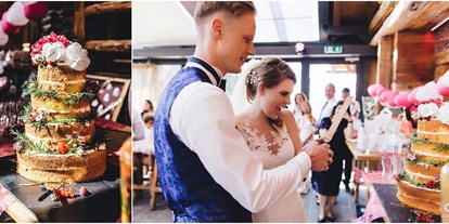 Hochzeit - Flachau - Die Lisa Alm - Torte anschneiden
Foto © Alex Ginis  
https://hochzeitsfotograf-bayern.de/  - Lisa Alm