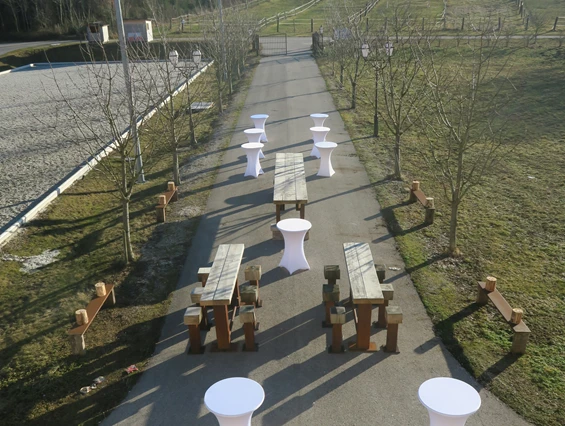 Hochzeit: Außenbereich mit Sektempfang - Festsaal Doppelgraben