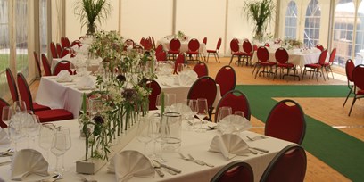 Hochzeit Im Zelt Worauf Musst Du Achten Theperfectwedding De