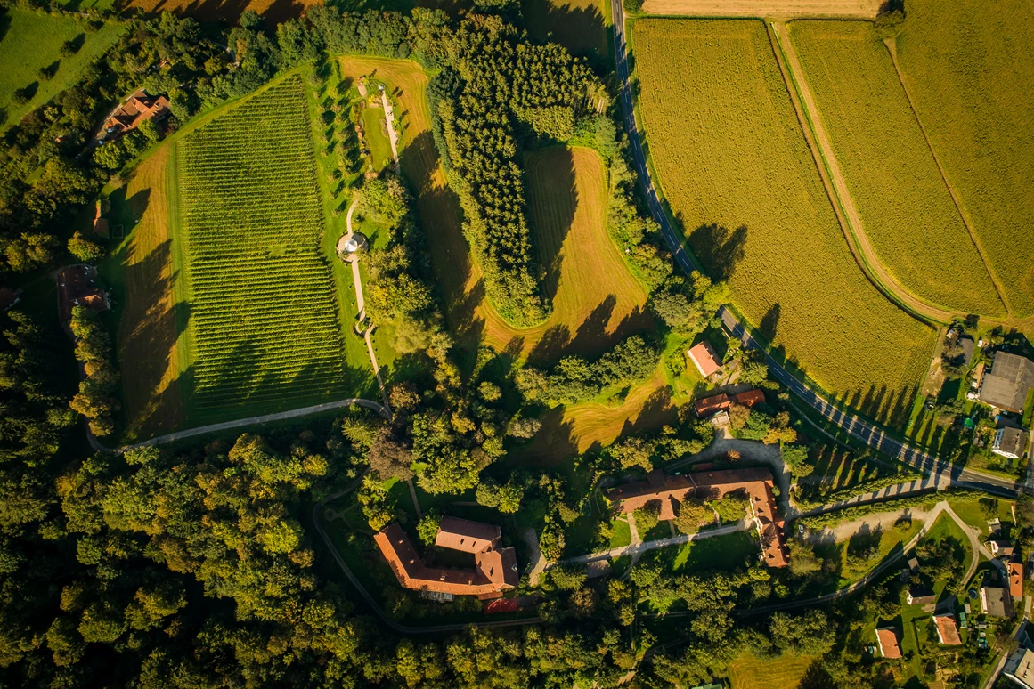 Hochzeitslocation: Schlosshotel Obermayerhofen