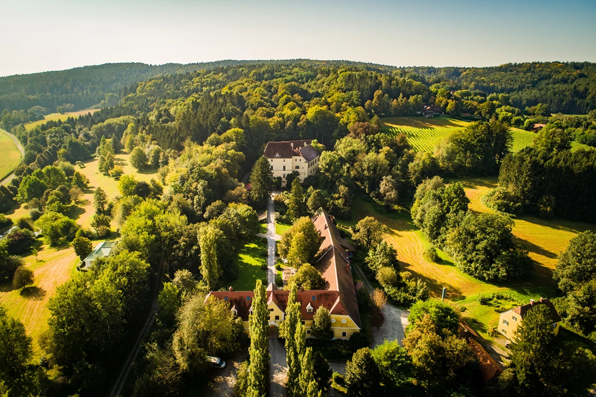 Hochzeitslocation: Schlosshotel Obermayerhofen