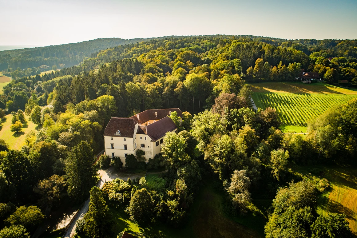 Hochzeitslocation: Schlosshotel Obermayerhofen