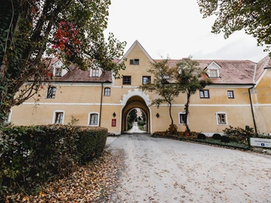 Hochzeitslocation: Schlosshotel Obermayerhofen
