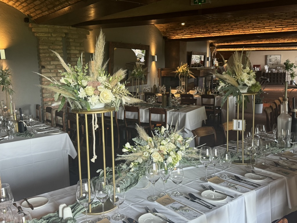 Hochzeit: Brauttisch 
DekorationBoho Style
 - Am Reisenberg  Wedding & Eventlocation