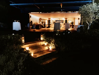 Hochzeit - Höbersdorf - Blick vom Garten in den Loungebereich - Am Reisenberg  Wedding & Eventlocation