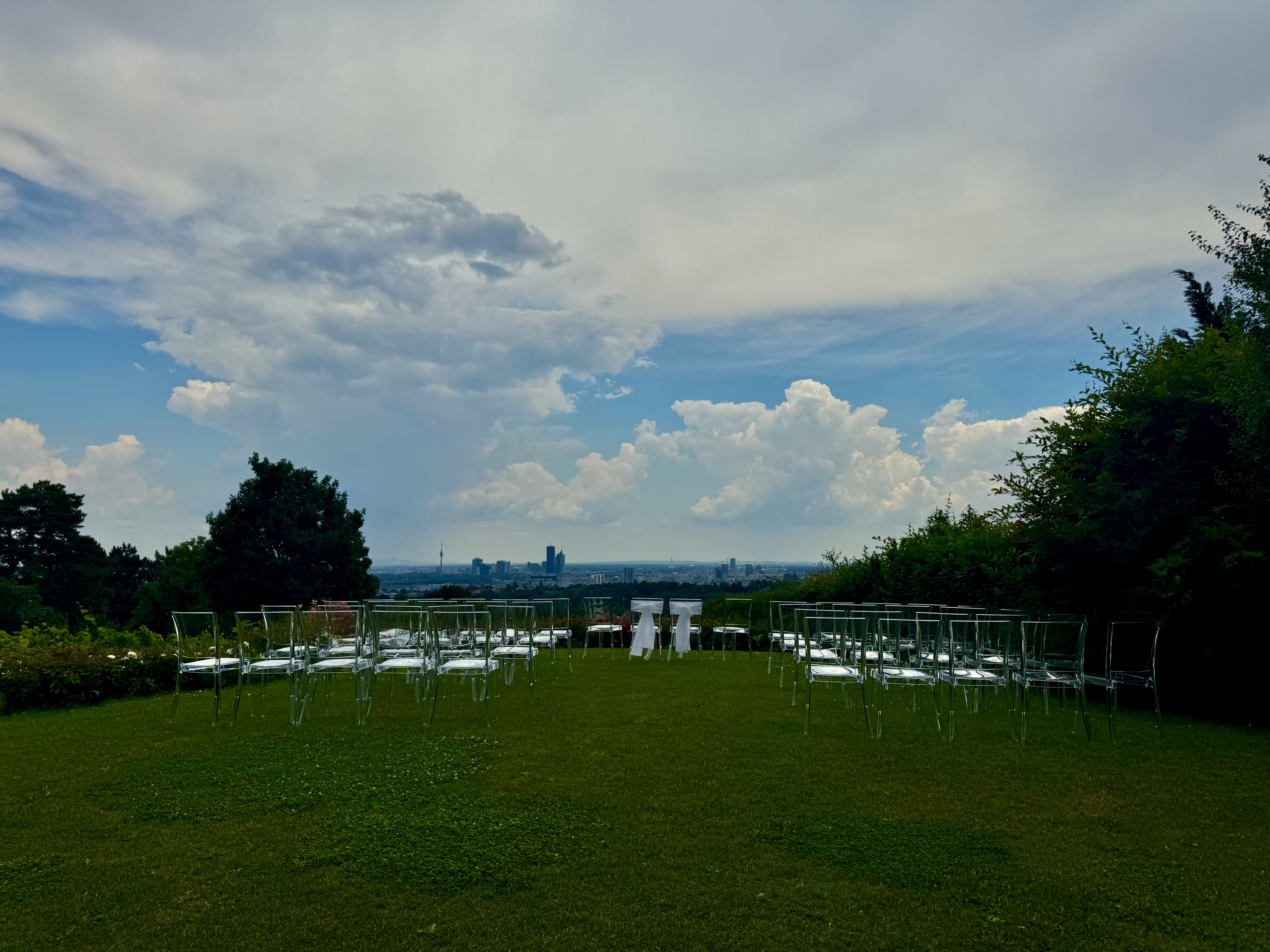 Hochzeit: Zeremonie im Garten  - Am Reisenberg  Wedding & Eventlocation