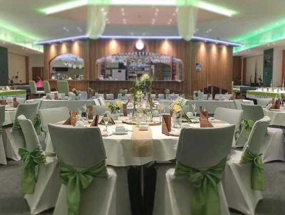 Hochzeit: Bankett, Hussen, grün, Vintage, Mittel-BAR - Mittel-BAR Schönheide