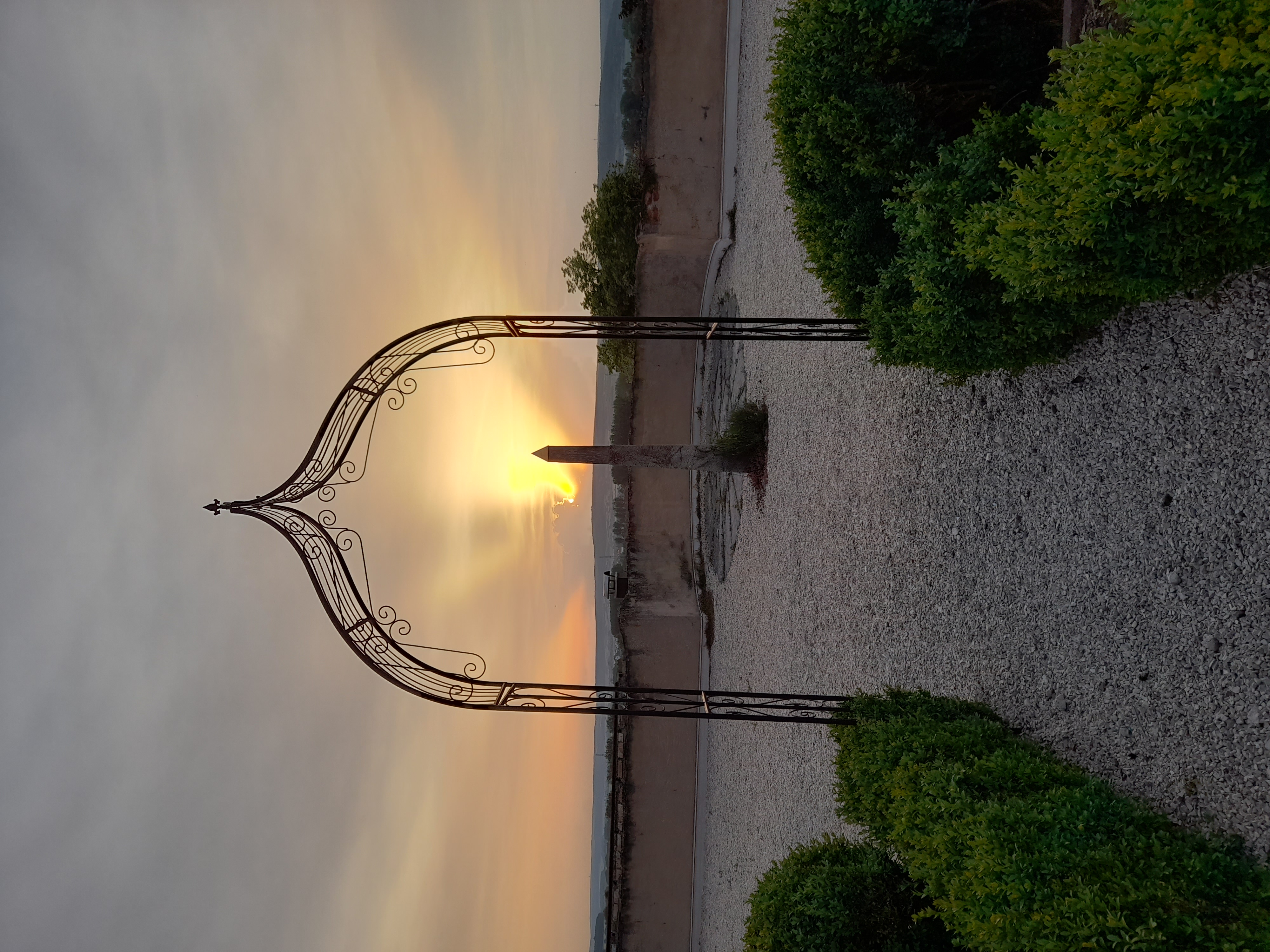 Hochzeitslocation: Historischer Hängegarten Schloss Neufra bei Riedlingen