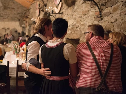 Wedding - Pottenbrunn - Heiraten auf der Burgruine Aggstein in 3642 Aggsbach Dorf. - Burgruine Aggstein