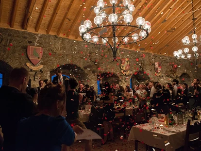 Wedding - Pottenbrunn - Heiraten auf der Burgruine Aggstein in 3642 Aggsbach Dorf. - Burgruine Aggstein