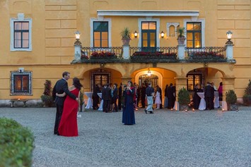 Hochzeit: Heiraten im Schloss Wasserburg in Pottenbrunn.
foto © sabinegruber.net - Schloss Wasserburg