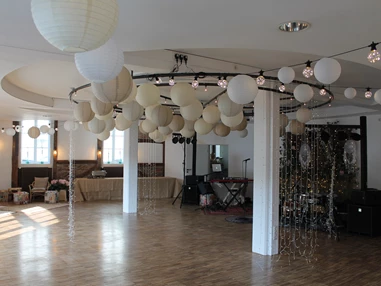 Hochzeitslocation: Hofhaus