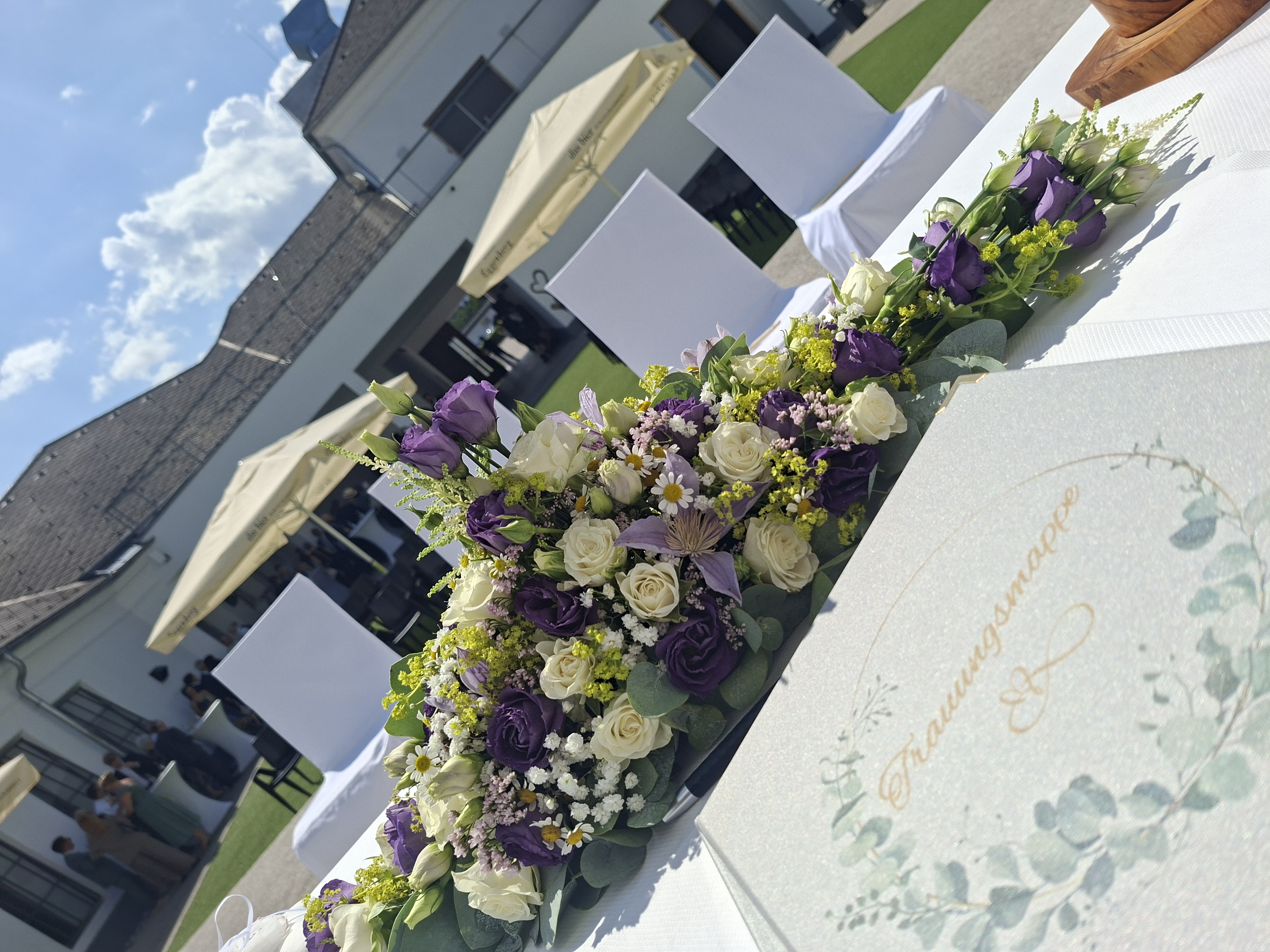 Hochzeitslocation: Wir unterstützen Sie gerne bei der Organisation und Planung Ihrer Hochzeit. Profitieren Sie von unserem Know-how und von unserem Netzwerk an Lieferanten und Partnern.  - Kitzmantelfabrik Vorchdorf