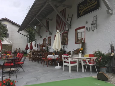 Hochzeitslocation: Die Terrasse des Oida Voda. - Oida Voda - Das Leben ist schön!