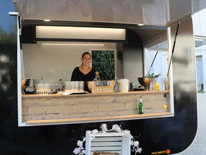 Hochzeit - Wallsee - Outdoor Hochzeitsbar - Schloss Events Enns