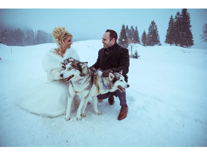 Bruiloft - Vorarlberg - Eine romantische Husky-Fahrt zur Hochzeit. - Rufana Alp