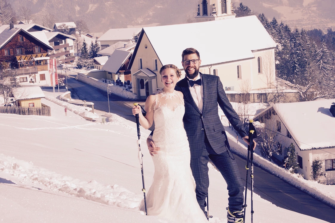 Hochzeit: Die Rufana Alp lädt zu einer Hochzeit im Schnee. - Rufana Alp