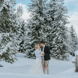 Hochzeit: Die Rufana Alp bei einer Winterhochzeit. - Rufana Alp