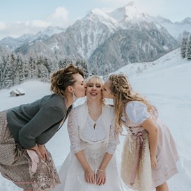 Hochzeit: Die Rufana Alp steht euch auch für Winterhochzeit zur Verfügung.  - Rufana Alp