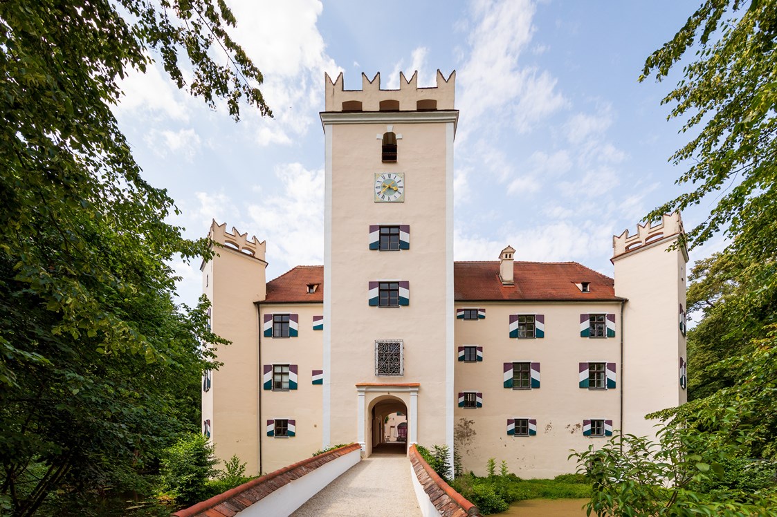 Hochzeit: Schloss Mariakirchen - Schloss Mariakirchen