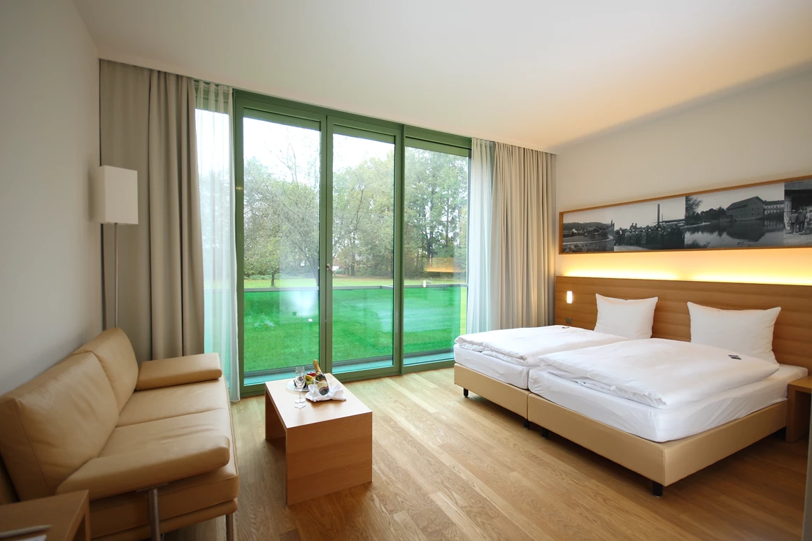 Hochzeit: Doppelzimmer Schlossparkhotel - Schloss Mariakirchen