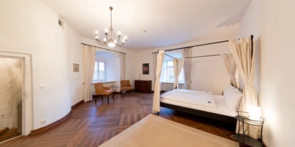 Hochzeit - Herbsthochzeit - Eggenfelden - Hochzeitssuite - Schloss Mariakirchen