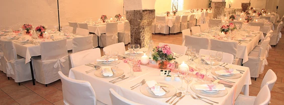 Hochzeit: Bar, Tanzfläche und Festsaal in einem bis 140 Personen - Schloss Büchsenhausen
