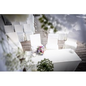 Hochzeit: Unser Außenbereich ist beliebt für eine Trauung im Freien, die Agape und den Empfang. 

Copyright: Patrick Bätz - Lizum 1600 - Ihre Hochzeitslocation