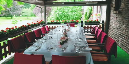 Hochzeit - Mönchengladbach - Feiern im kleinen Kreis auf unserer Terrasse - Landhaus Danielshof