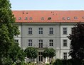 Hochzeit: Schloss Messelhausen, Ansicht vom Park - SCHLOSS MESSELHAUSEN