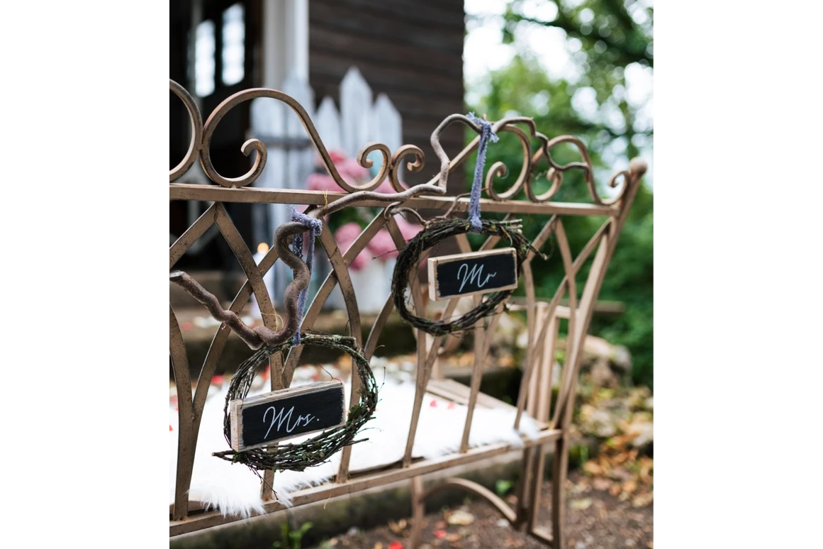 Hochzeitslocation: Meinradskapelle - Waldhochzeit im Fürstl. Park Inzigkofen
