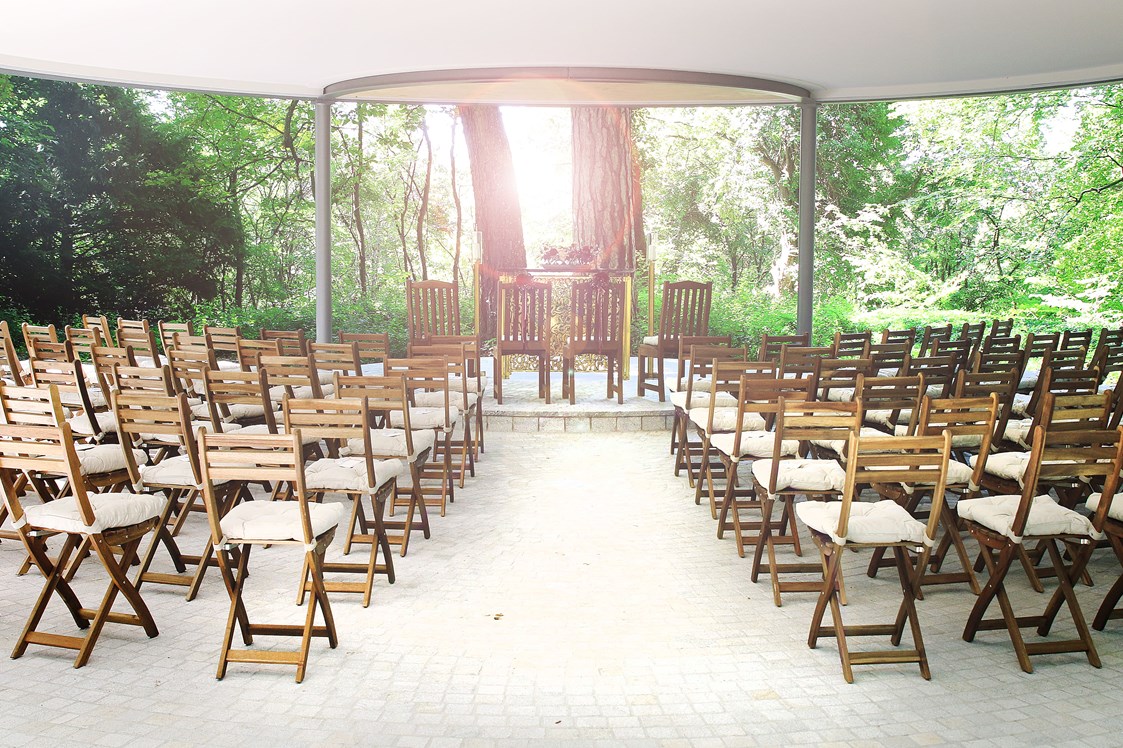 Hochzeit: Trauungen im Waldpavillon  - Schloss Vasoldsberg 