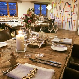 Hochzeit: Design Eventraum KARO im 4Eck Restaurant Garmisch-Partenkirchen  - 4ECK Restaurant & Bar 
