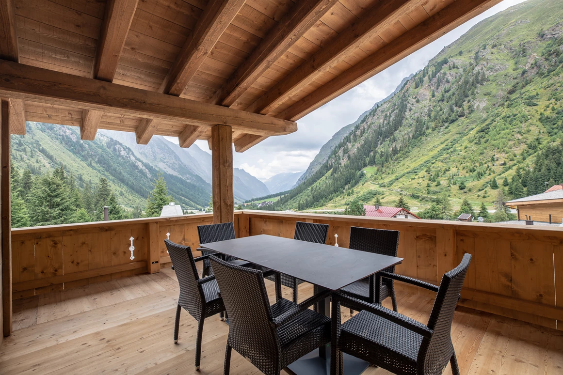 Hochzeit: Aussicht vom Chalet - das Chaletdorf - Pitztal