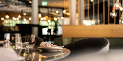 Hochzeit - nächstes Hotel - Tirol - WNDRLX Einrichtung  - das Chaletdorf - Pitztal
