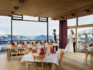 Hochzeitslocation: (c) Mayrhofner Bergbahnen - Kunstraum Ahorn