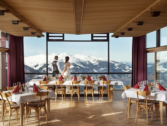 Hochzeitslocation: (c) Mayrhofner Bergbahnen - Kunstraum Ahorn