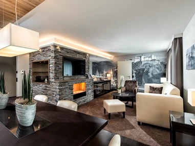Hochzeitslocation: Executive Grand Suite - Wohnbereich - Wyndham Grand Salzburg Conference Centre