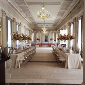 Hochzeit: Der Weisse Saal - Schloss Philippsruhe