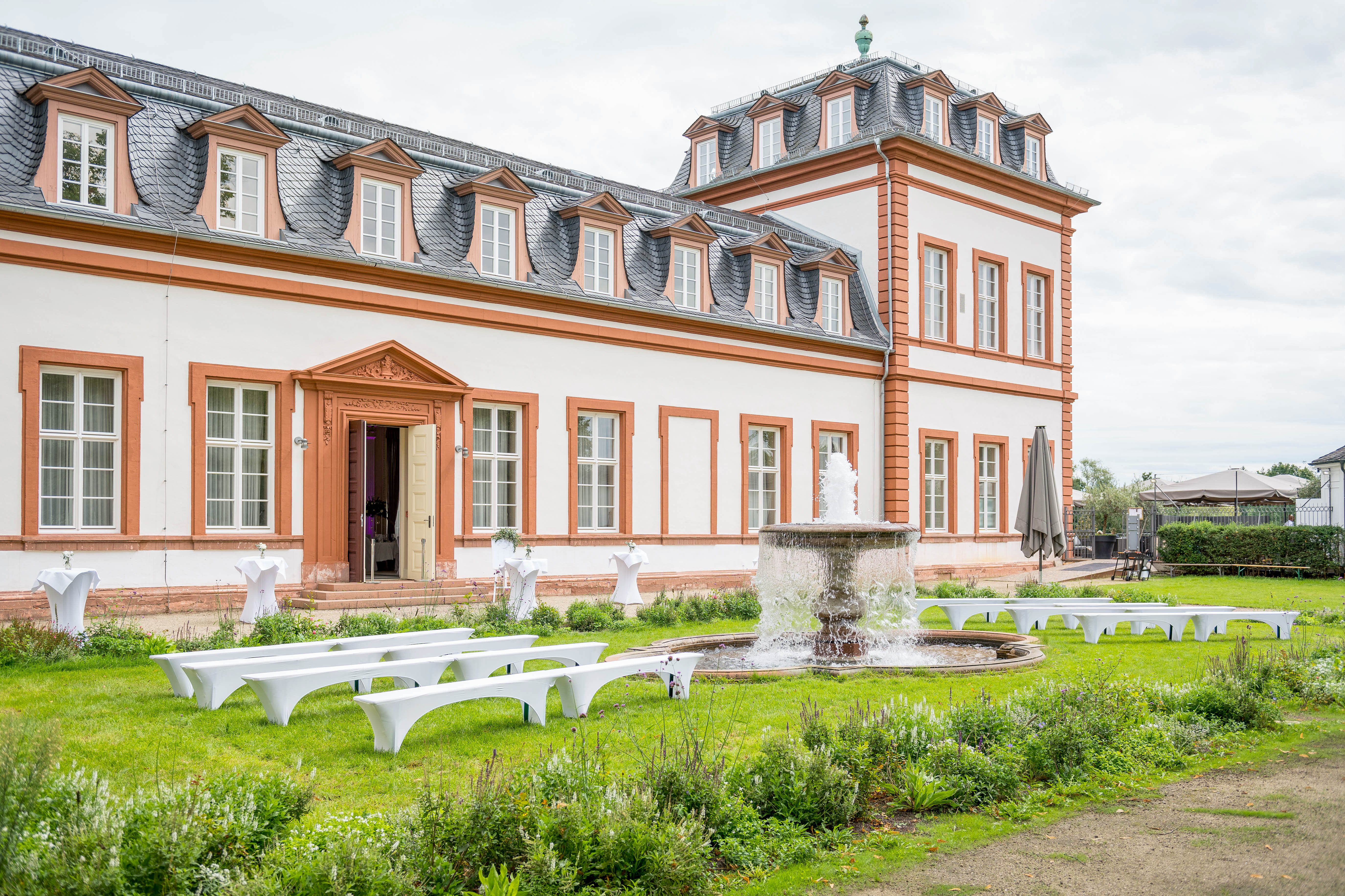 Hochzeitslocation: Schloss Philippsruhe