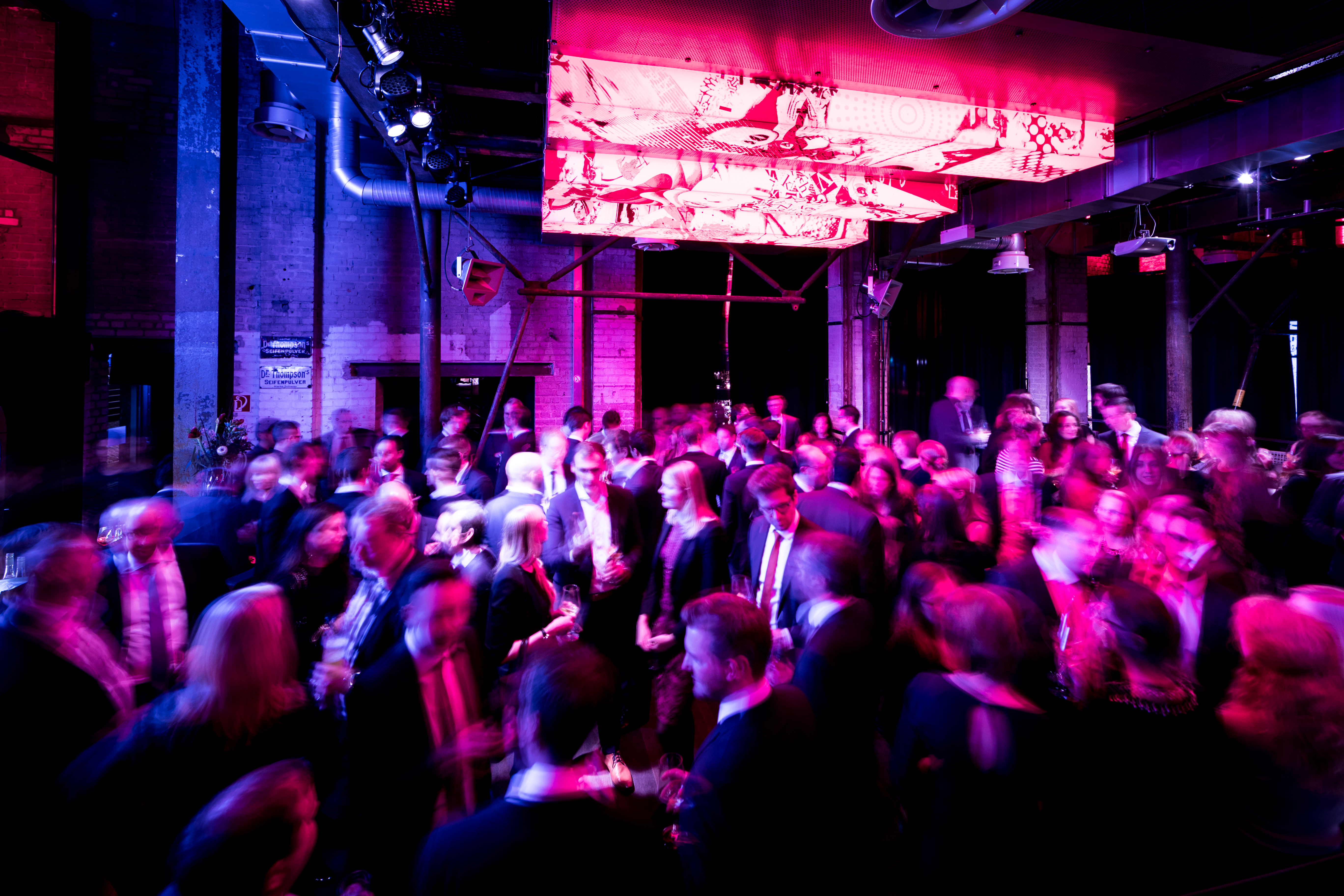 Hochzeit: Seifenfabrik Dr. Thompson's