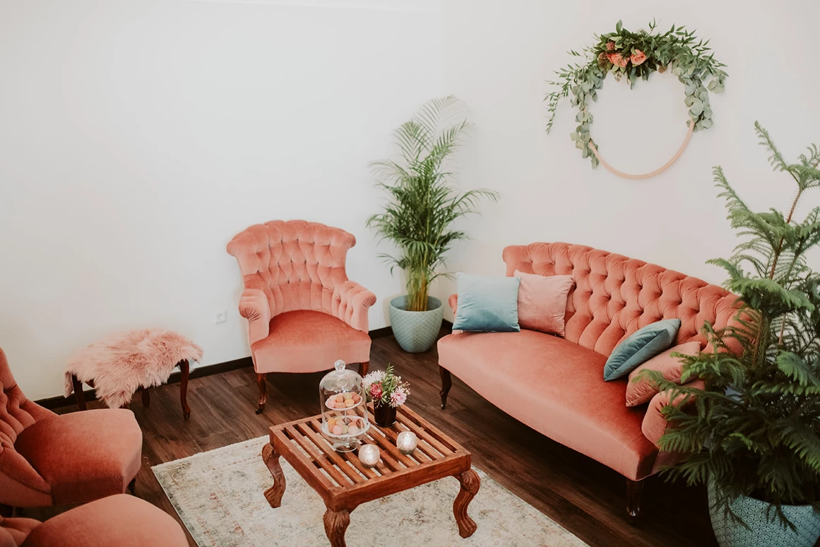 Hochzeitslocation: Unsere Chillarea sorgt für den gewissen Erholungsfaktor bei der Hochzeit. - NOLI Event & Wedding Location