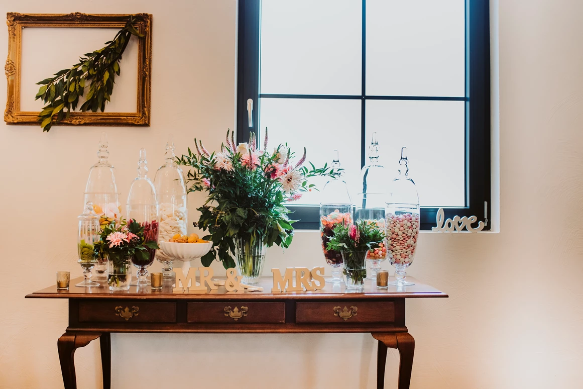 Hochzeitslocation: Keine Hochzeit ohne Sweettable. - NOLI Event & Wedding Location