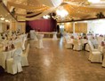 Hochzeit: Festsaal - Backenköhler