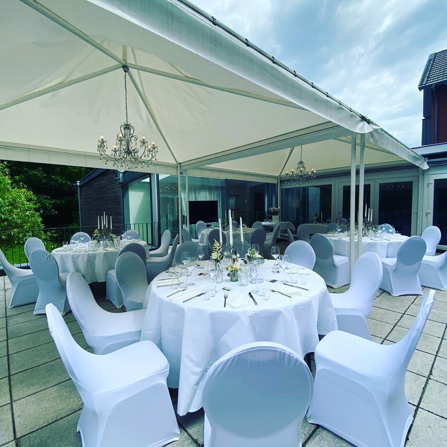 Hochzeitslocation: Villa Waldesruh 