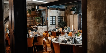 Hochzeit - Berlin-Stadt Prenzlauer Berg - Der Festaal des Old Smithy's Dizzle in Berlin-Friedrichshain für eure Traumhochzeit in Berlin. - Old Smithy's Dizzle