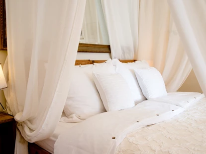 Hochzeit - Wallsee - Himmelbett in der Hochzeitssuite - Großkandlerhaus