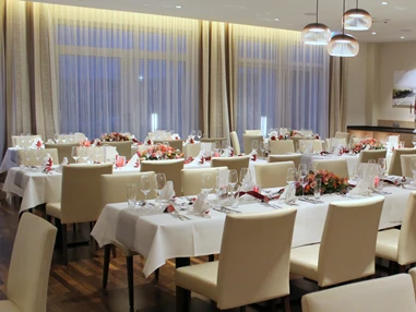Hochzeit: Das Paladin - Best Western Queens Hotel