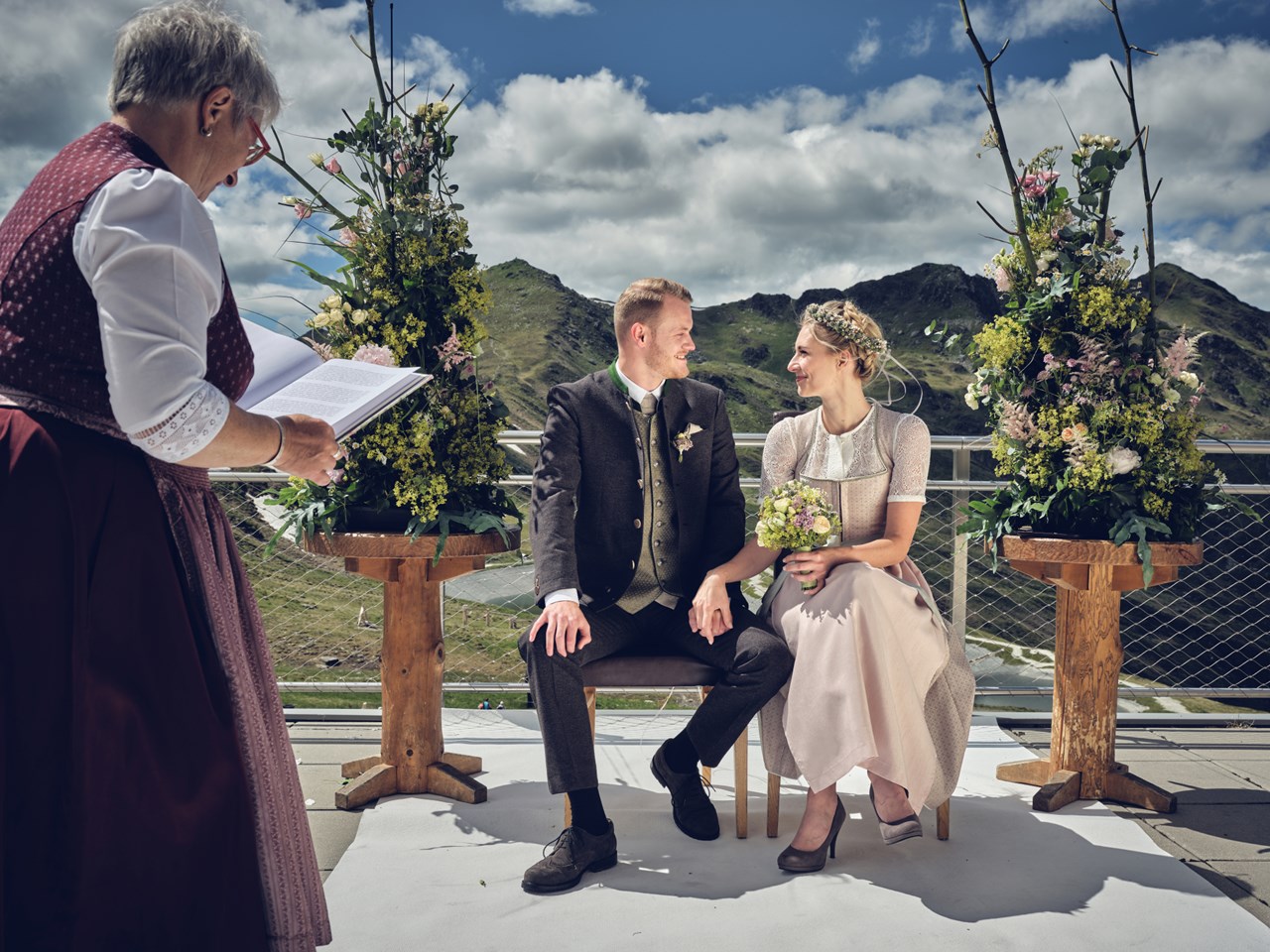 MY ALPENWELT Resort****SUPERIOR Information about the banquet halls Mountain restaurant Gipfeltreffen